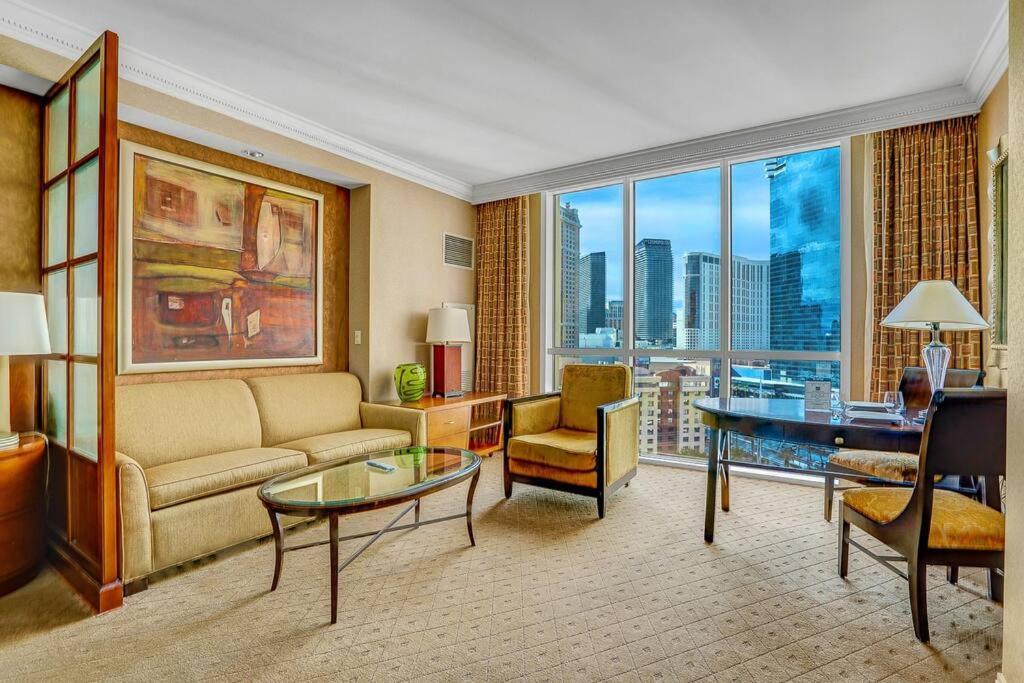 11Th Floor Mgm Signature Studio:Strip View, No Fee Лас-Вегас Экстерьер фото