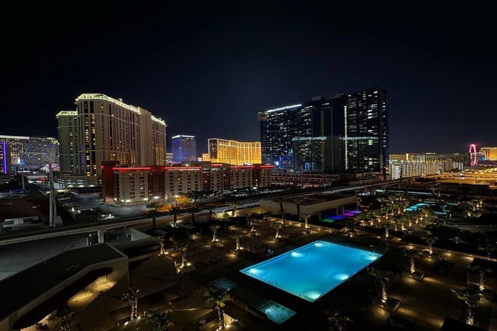 11Th Floor Mgm Signature Studio:Strip View, No Fee Лас-Вегас Экстерьер фото