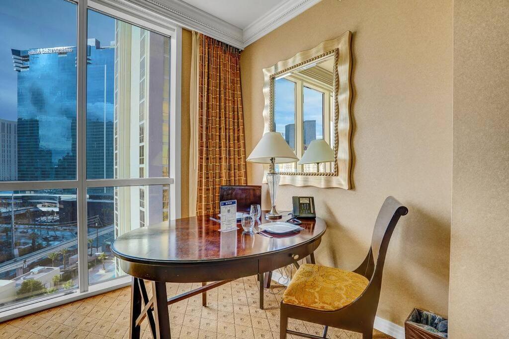 11Th Floor Mgm Signature Studio:Strip View, No Fee Лас-Вегас Экстерьер фото